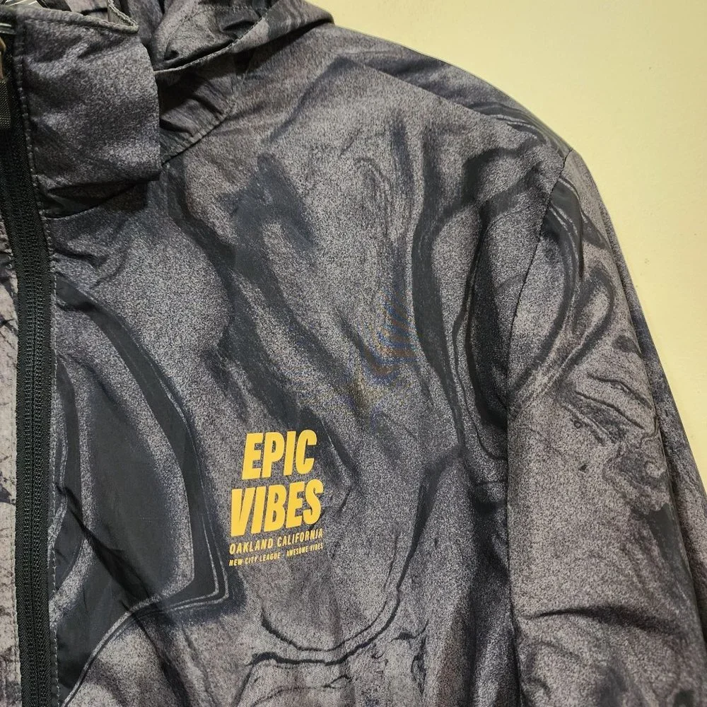 H & M marble tie dyed Epic Vibes windbreaker jacket w/ detatchable‎ hood boys 20